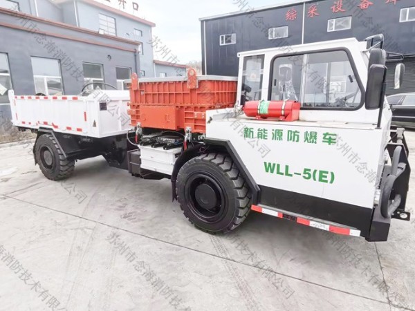 礦用防爆鋰離子蓄電池?zé)o軌膠輪車自動滅火裝置